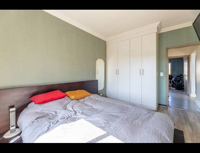2 BEDROOM APARTMENT FOR SALE IN LONEHILL